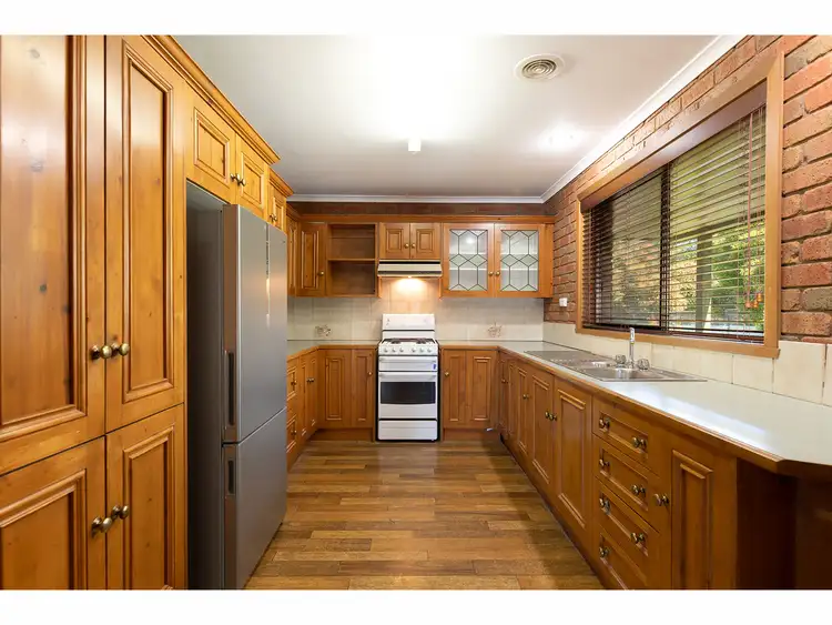 Sixth view of Homely unit listing, 1/21 Benn Crescent, West Albury NSW 2640