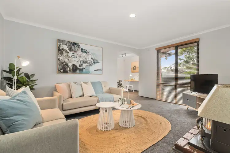 Second view of Homely house listing, 10 Parkview Drive, Frankston VIC 3199