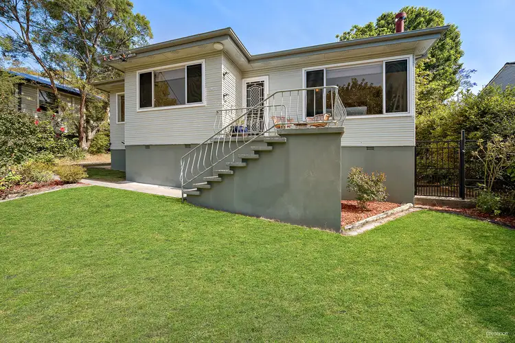 16 Charles Street, Tingira Heights NSW 2290