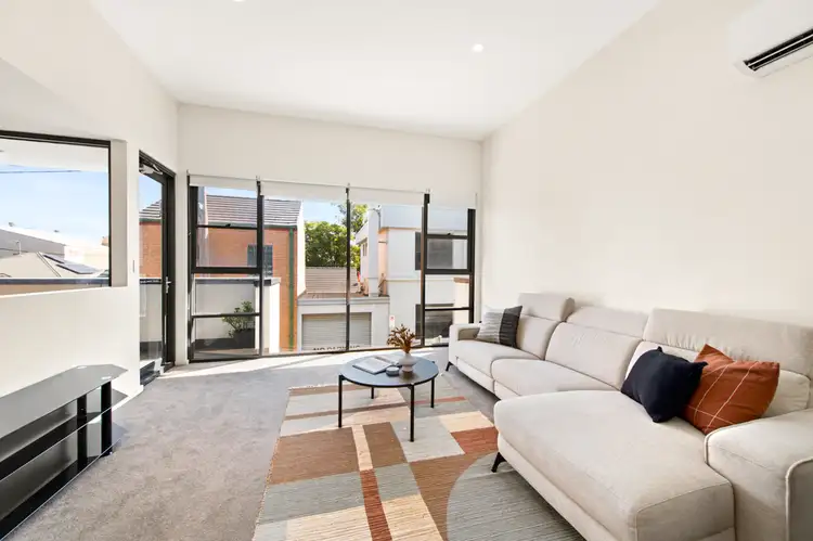 2/11 Furlong Lane, Wickham NSW 2293