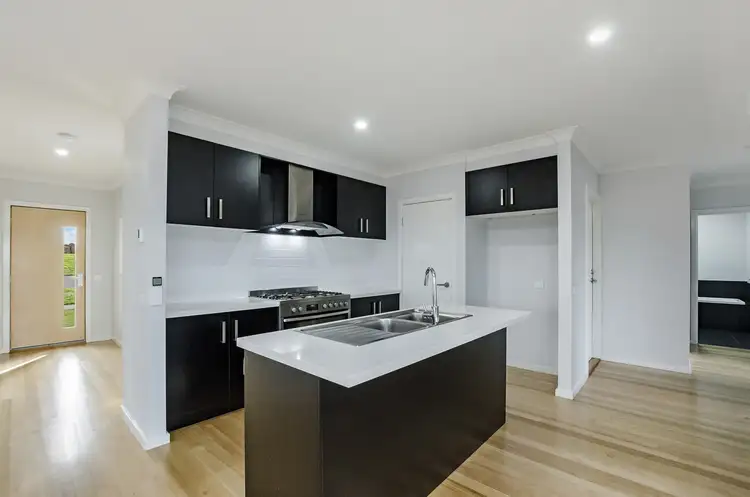 Second view of Homely house listing, 19 Warburton Way, Warrnambool VIC 3280