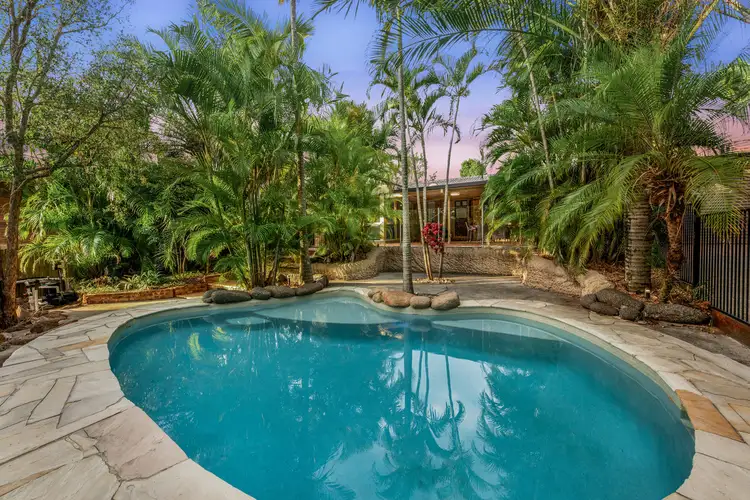 16 Zambesi Street, Riverhills QLD 4074