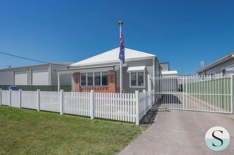 2 Macquarie Street, Swansea NSW 2281