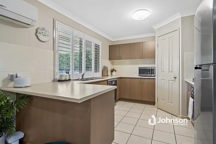Fourth view of Homely semi-detached listing, 2/2 Cardin Close, Wulkuraka QLD 4305