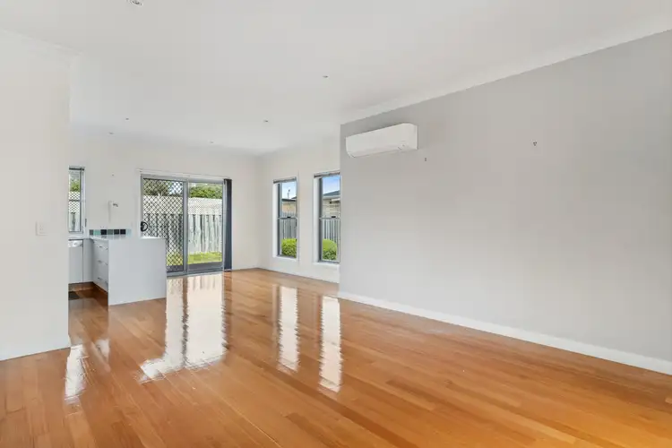Fifth view of Homely villa listing, 2/3 Victoria Street, Swansea TAS 7190