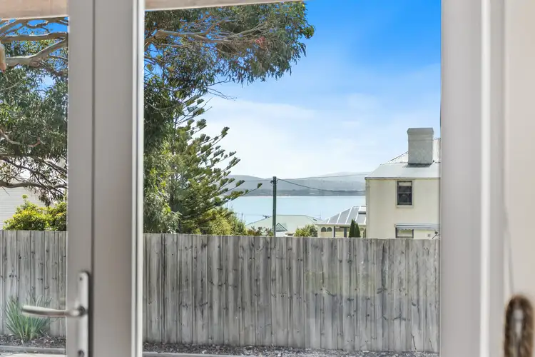 Sixth view of Homely villa listing, 2/3 Victoria Street, Swansea TAS 7190
