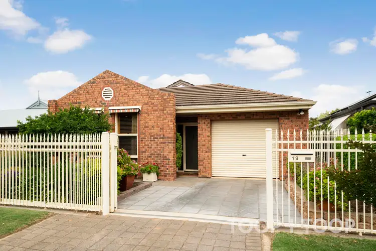 19 Burley Griffin Boulevard, Brompton SA 5007