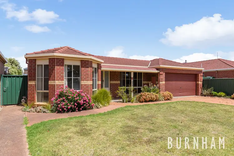 17 Kelly Avenue, Burnside VIC 3023