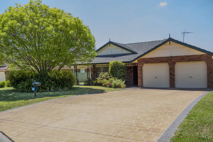 24 Robinia Drive, South Bowenfels NSW 2790