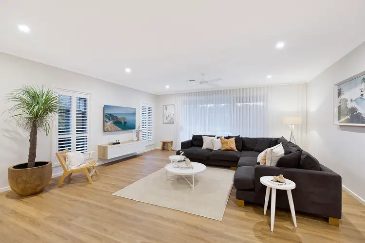 Fourth view of Homely house listing, 6 Carrabella Avenue, Springfield NSW 2250