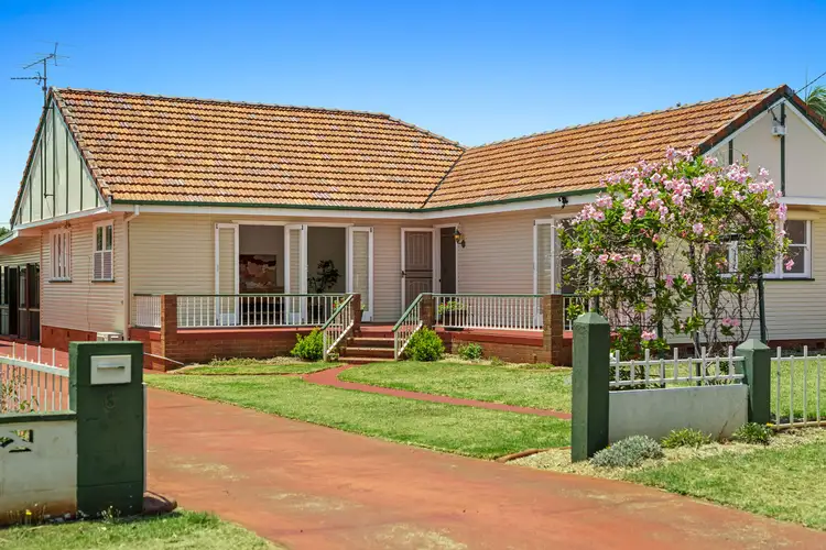 6 Lloyd Street, Harristown QLD 4350