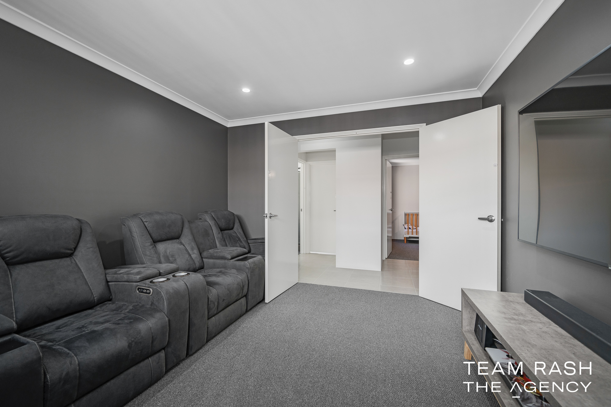Fifth view of Homely house listing, 100 Castlereagh Way, Brabham WA 6055