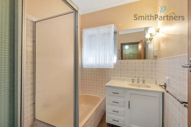 Fifth view of Homely house listing, 5 Prestwick Court, Fairview Park SA 5126