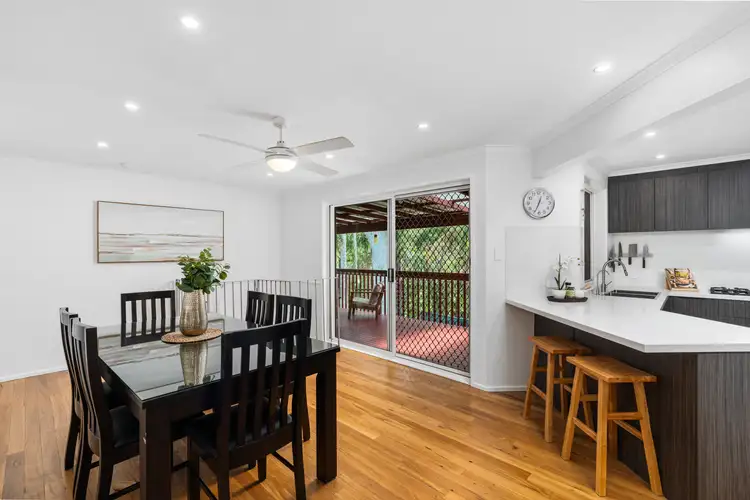 Fifth view of Homely house listing, 10 Kambala Close, Wyoming NSW 2250