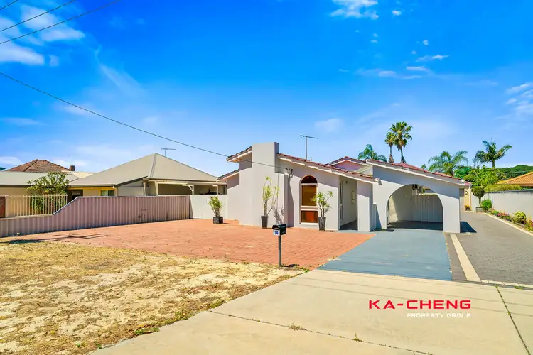 14 Hampton Square East, Morley WA 6062