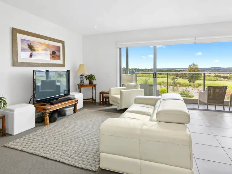 Fourth view of Homely house listing, 5 Wheelhouse Mews, Safety Beach VIC 3936