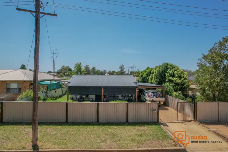 123 Meryula Street, Narromine NSW 2821