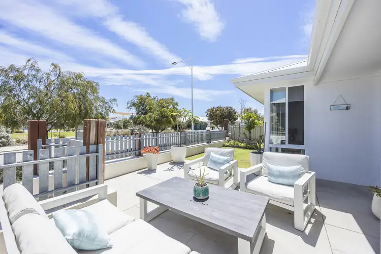 Second view of Homely house listing, 21 Comito Bend, Alkimos WA 6038