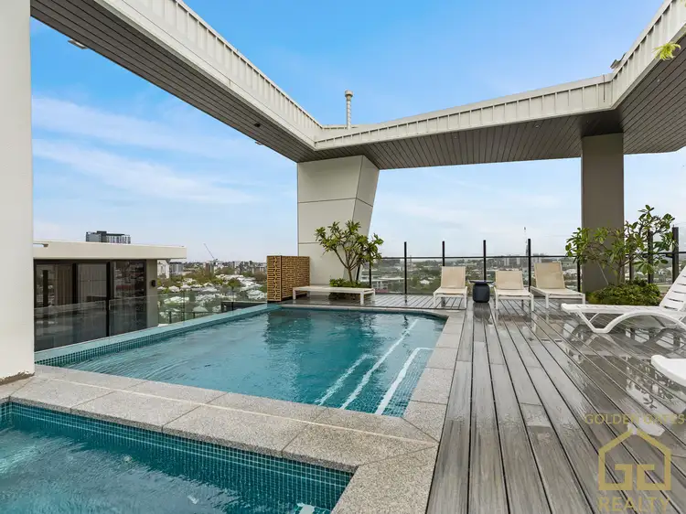 803/148 Logan Road, Woolloongabba QLD 4102
