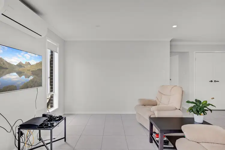 Fifth view of Homely unit listing, 1 & 2/4 Wolff Street, Cotswold Hills QLD 4350