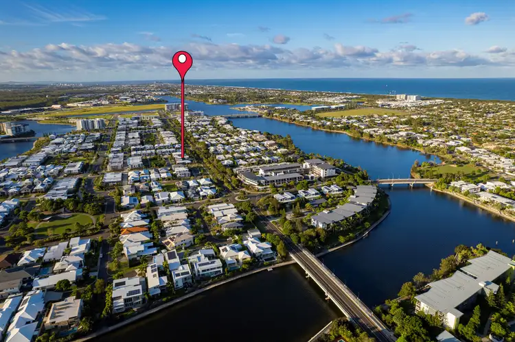 Second view of Homely house listing, 4 Endurance Place, Birtinya QLD 4575