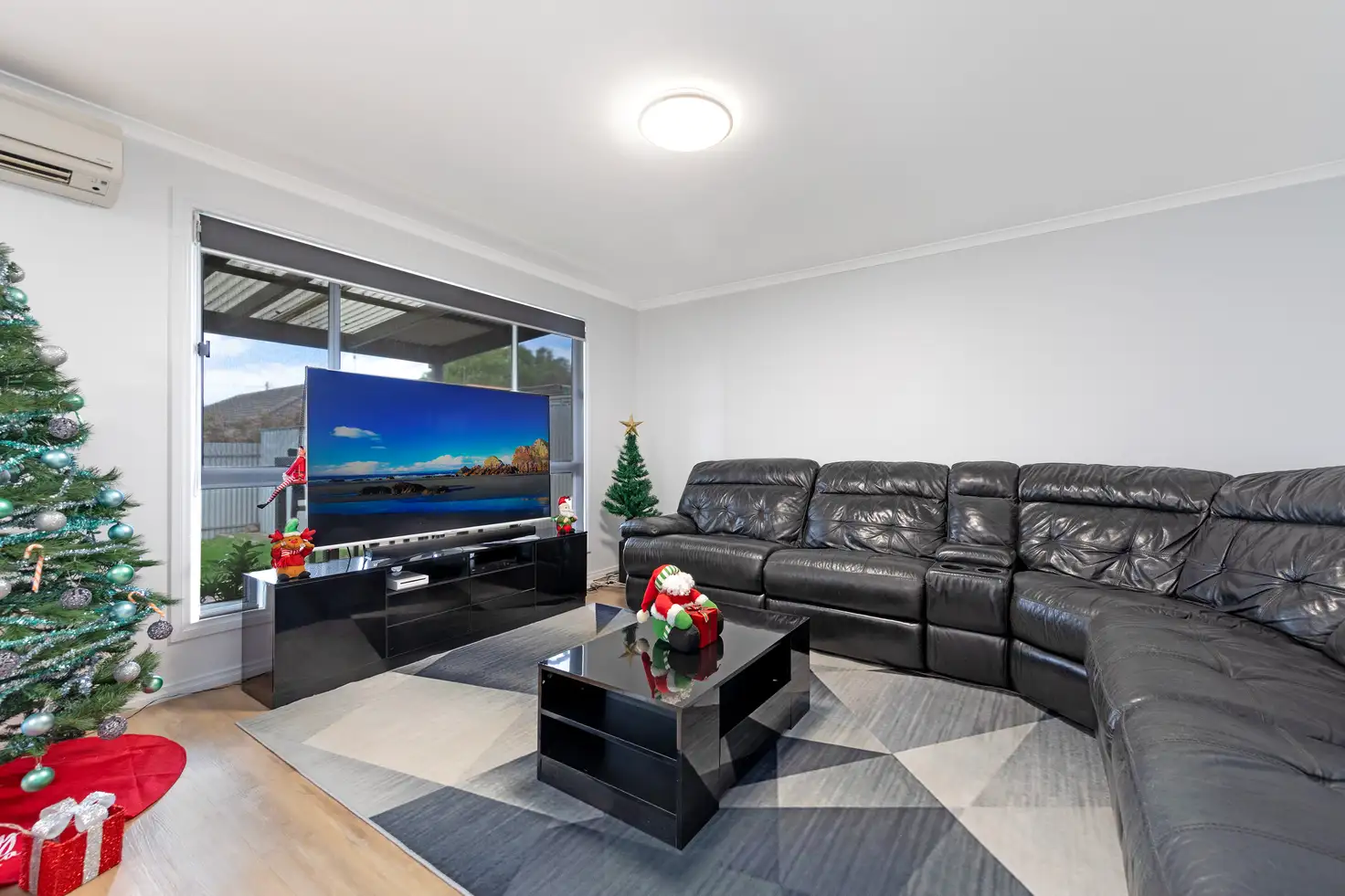 Main view of Homely unit listing, 17 Blackman Place, Port Lincoln SA 5606