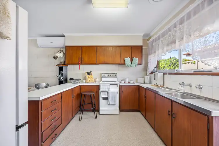 Third view of Homely unit listing, 2/86 Marie Crescent, Wendouree VIC 3355
