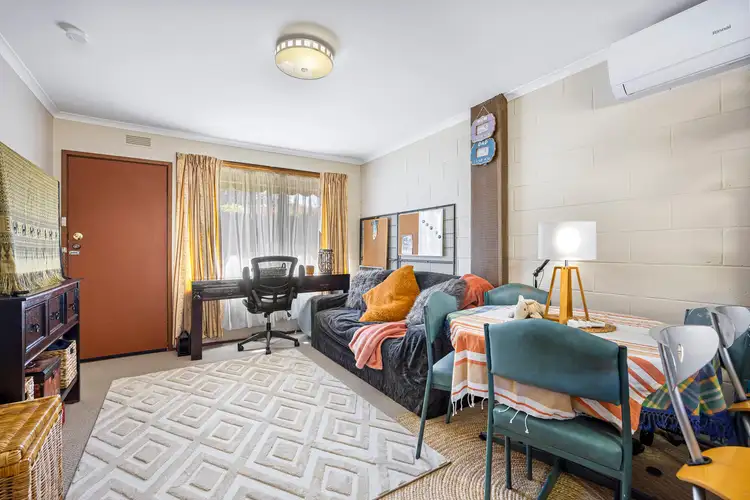 Fourth view of Homely unit listing, 2/86 Marie Crescent, Wendouree VIC 3355
