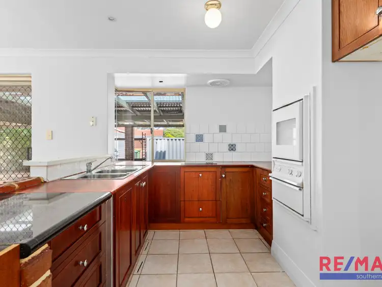 Seventh view of Homely house listing, 15 Limosa Glade, Warnbro WA 6169