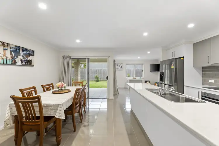 Sixth view of Homely house listing, 2/118b Main Street, Westbrook QLD 4350