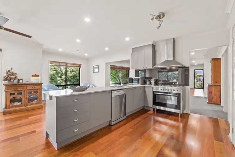 Second view of Homely house listing, 6 Melanie Court, Sale VIC 3850