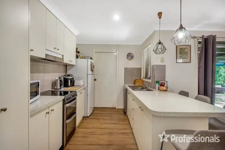 Fourth view of Homely house listing, 8 Juniper Place, Forest Hill NSW 2651