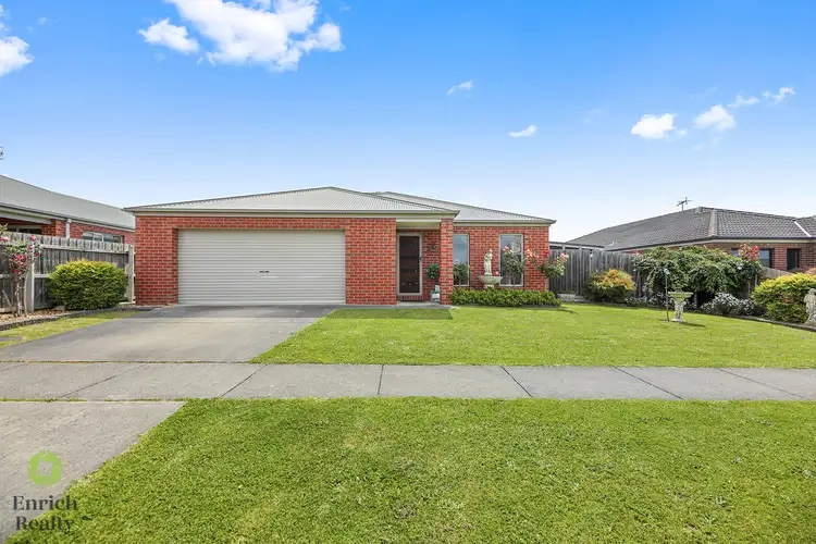 Second view of Homely house listing, 15 Davey Drive, Trafalgar VIC 3824