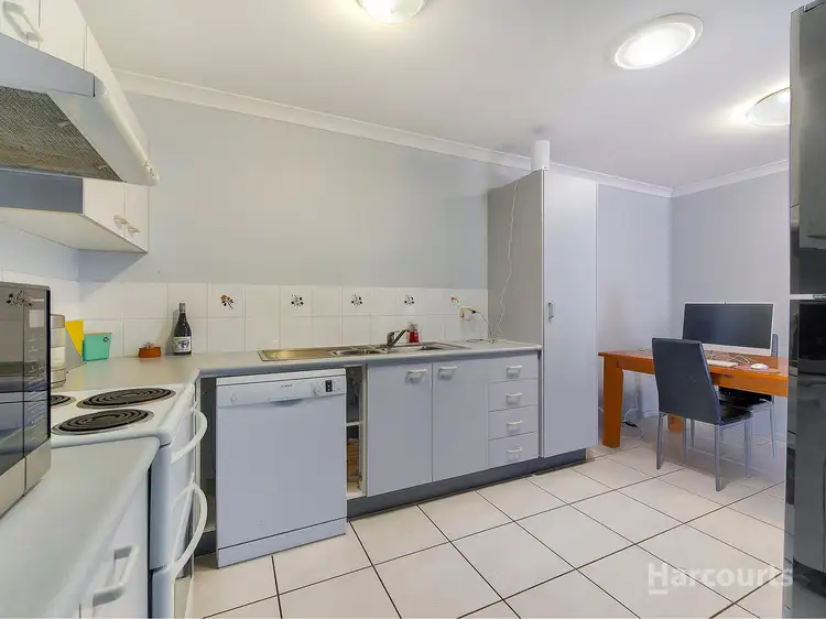Fourth view of Homely semi-detached listing, 1/29 Hibiscus Circuit, Fitzgibbon QLD 4018