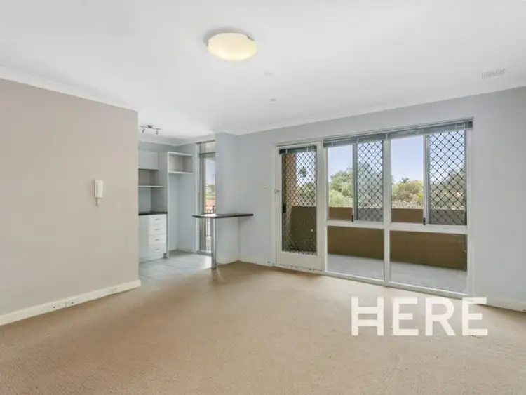 Main view of Homely unit listing, 10/153 Fairway, Crawley WA 6009