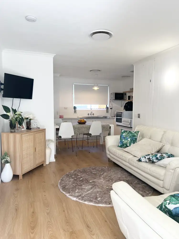 Sixth view of Homely unit listing, 1/17 Central Lane, Gladstone Central QLD 4680
