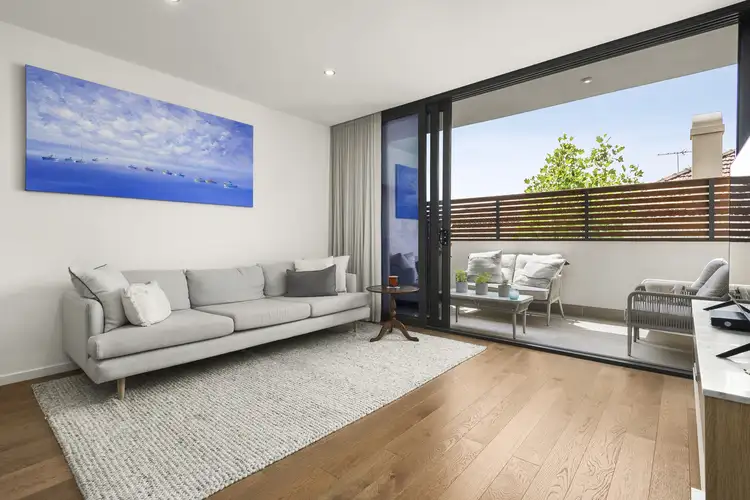 13/233 Burke Road, Glen Iris VIC 3146
