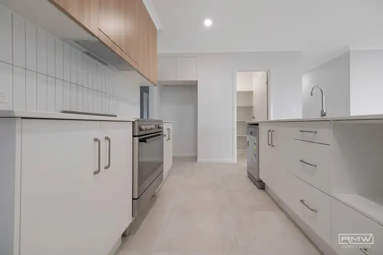 Second view of Homely house listing, 18 Vue Way, Parkhurst QLD 4702