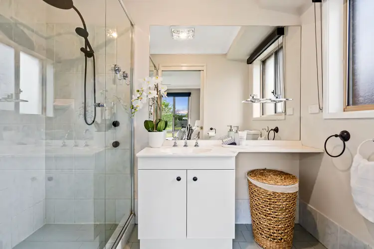 Fifth view of Homely house listing, 1 Tulloch Close, Scone NSW 2337