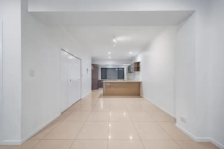 Sixth view of Homely apartment listing, 5/3-5 Bradman Avenue, Maroochydore QLD 4558