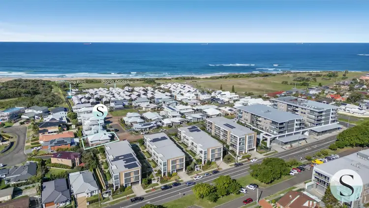 Second view of Homely house listing, 25 Seaside Circuit, Caves Beach NSW 2281