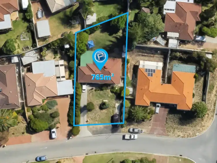 Second view of Homely house listing, 4 Fairlawn Gardens, Heathridge WA 6027