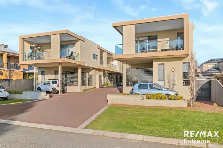 10/3 Oak Street, Cannington WA 6107