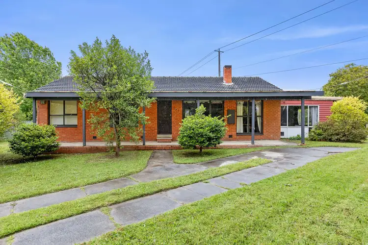 145 Cambridge Road, Mooroolbark VIC 3138