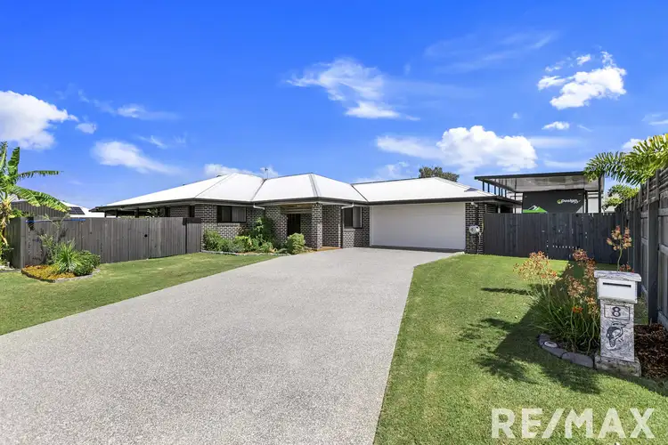 8 Wallace Court, Urangan QLD 4655