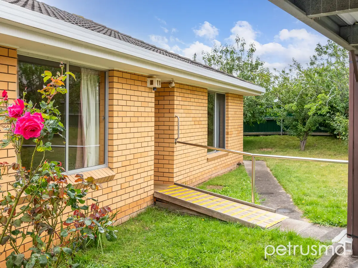 Main view of Homely unit listing, 2/2 Lichan Place, Glenorchy TAS 7010