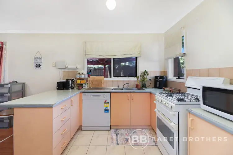 Fifth view of Homely unit listing, 37 Maculata Drive, Cranbourne West VIC 3977