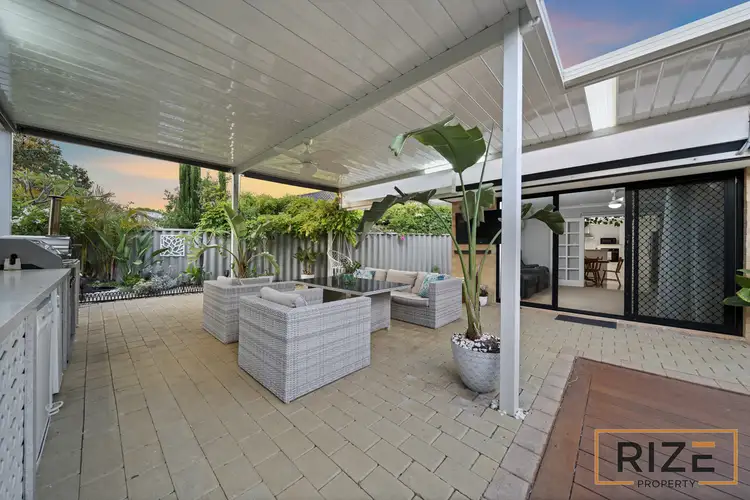 7a Camelot Grove, Carramar WA 6031