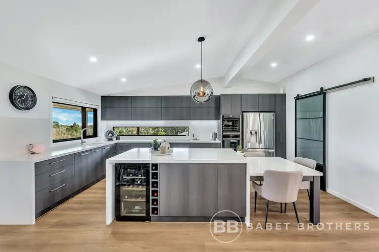 50 Mount Shamrock Road