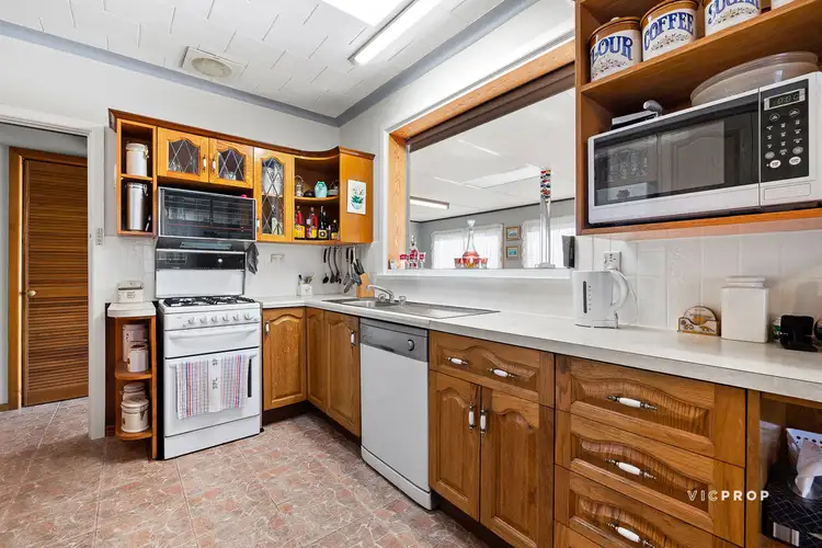 Fifth view of Homely house listing, 42 Angus Street, Hadfield VIC 3046